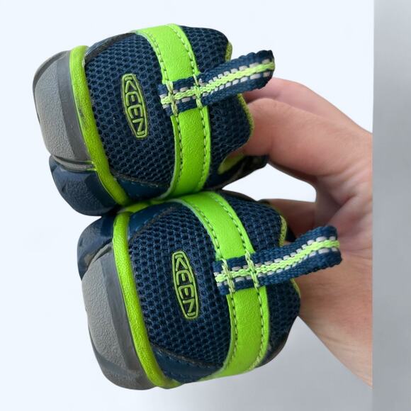 Keen Chandler CNX Trail Shoes Navy & Green size 6 Outdoor Shoes Gorpcore - Picture 8 of 11